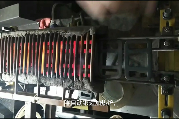 超音频午夜影院污视频加热设备，半自动锻造加热炉