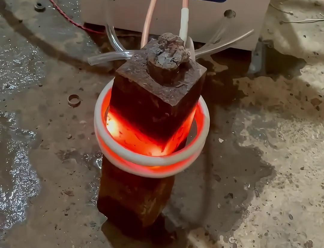 超音频午夜影院污视频加热设备在金属棒材料加工领域具有广泛的应用