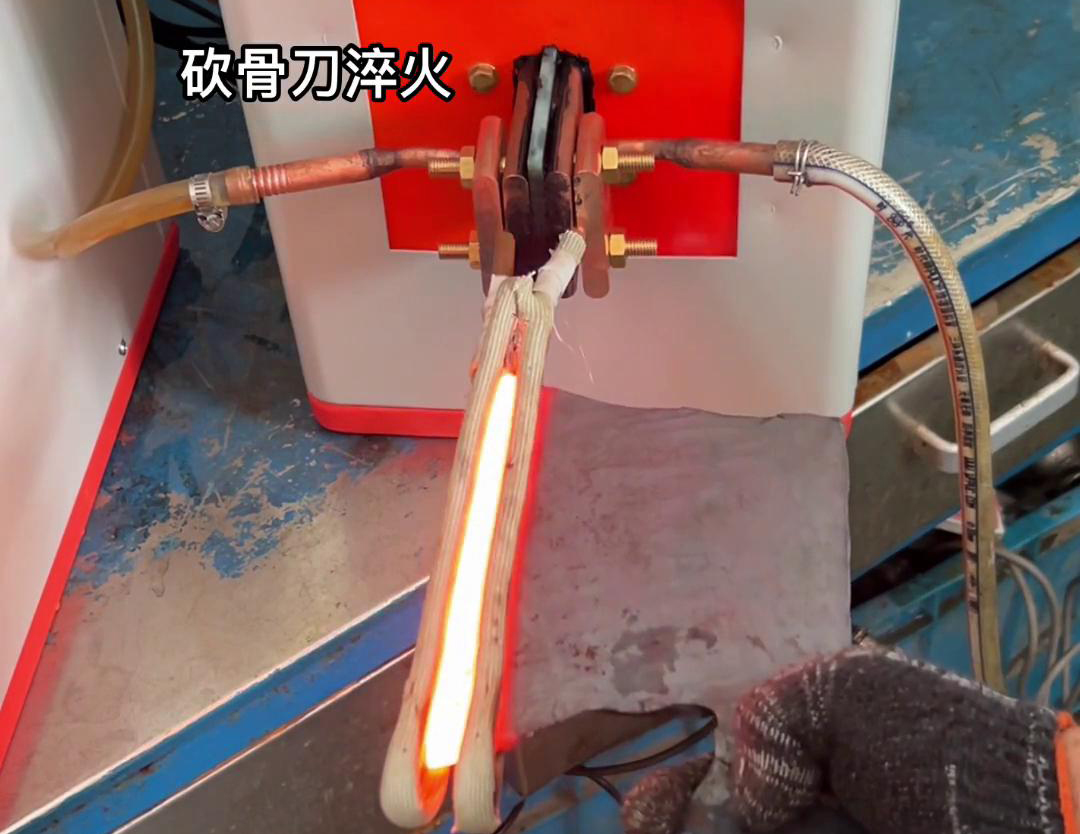 午夜福利久久超高频淬火机：刀具制造领域中淬火热处理的革新力量