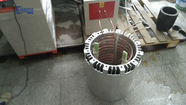 中频午夜影院污视频加热设备对电机热套试样