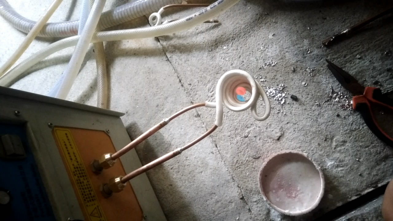 选择高频成人午夜免费APP的电流频率时，需要计算吗？
