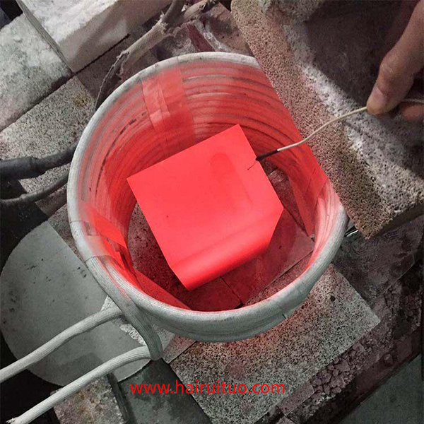中频午夜影院污视频加热设备全桥逆变器的电路